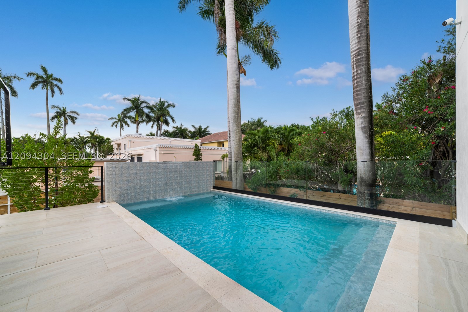 908 Tyler St, Hollywood FL 33019