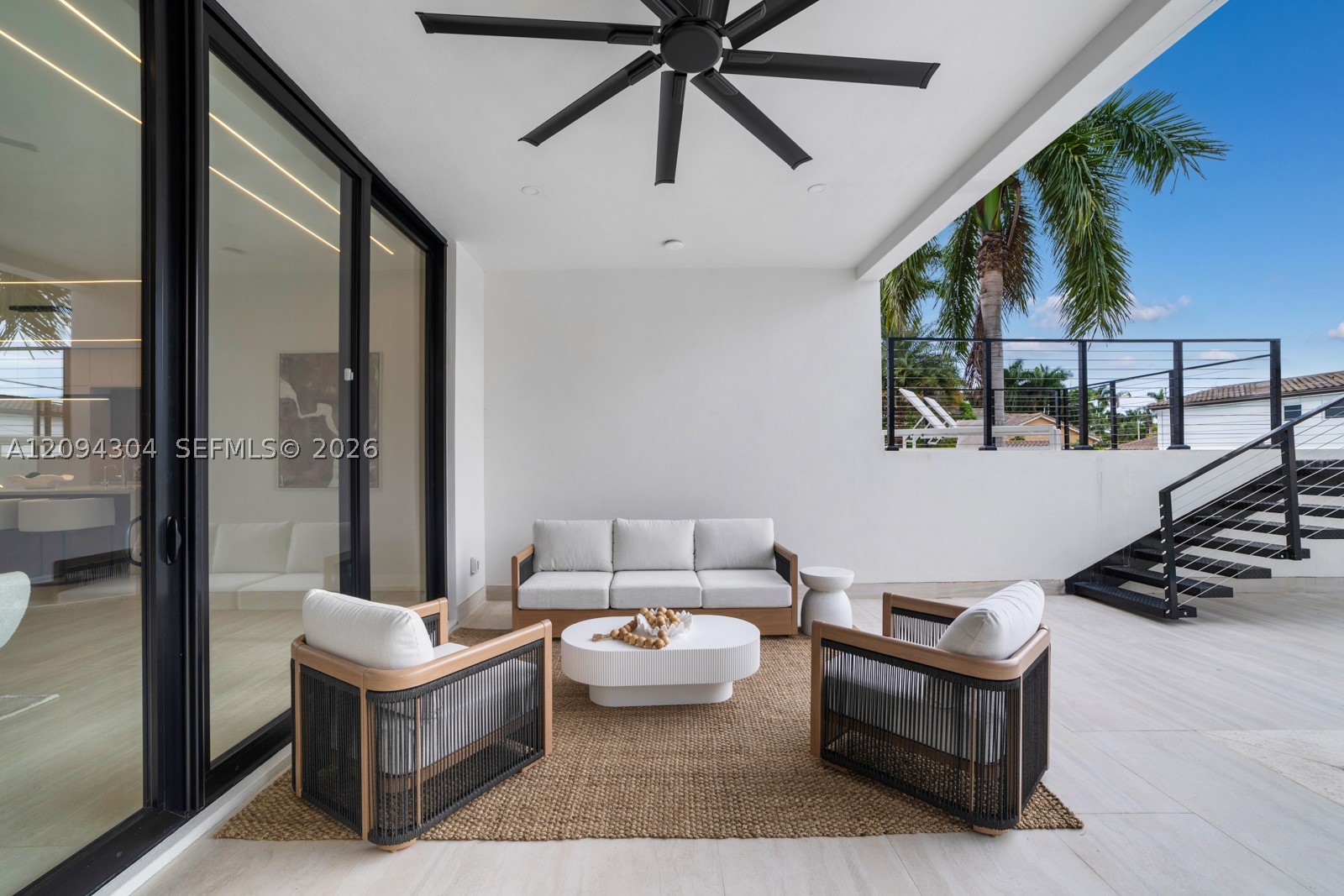 908 Tyler St, Hollywood FL 33019