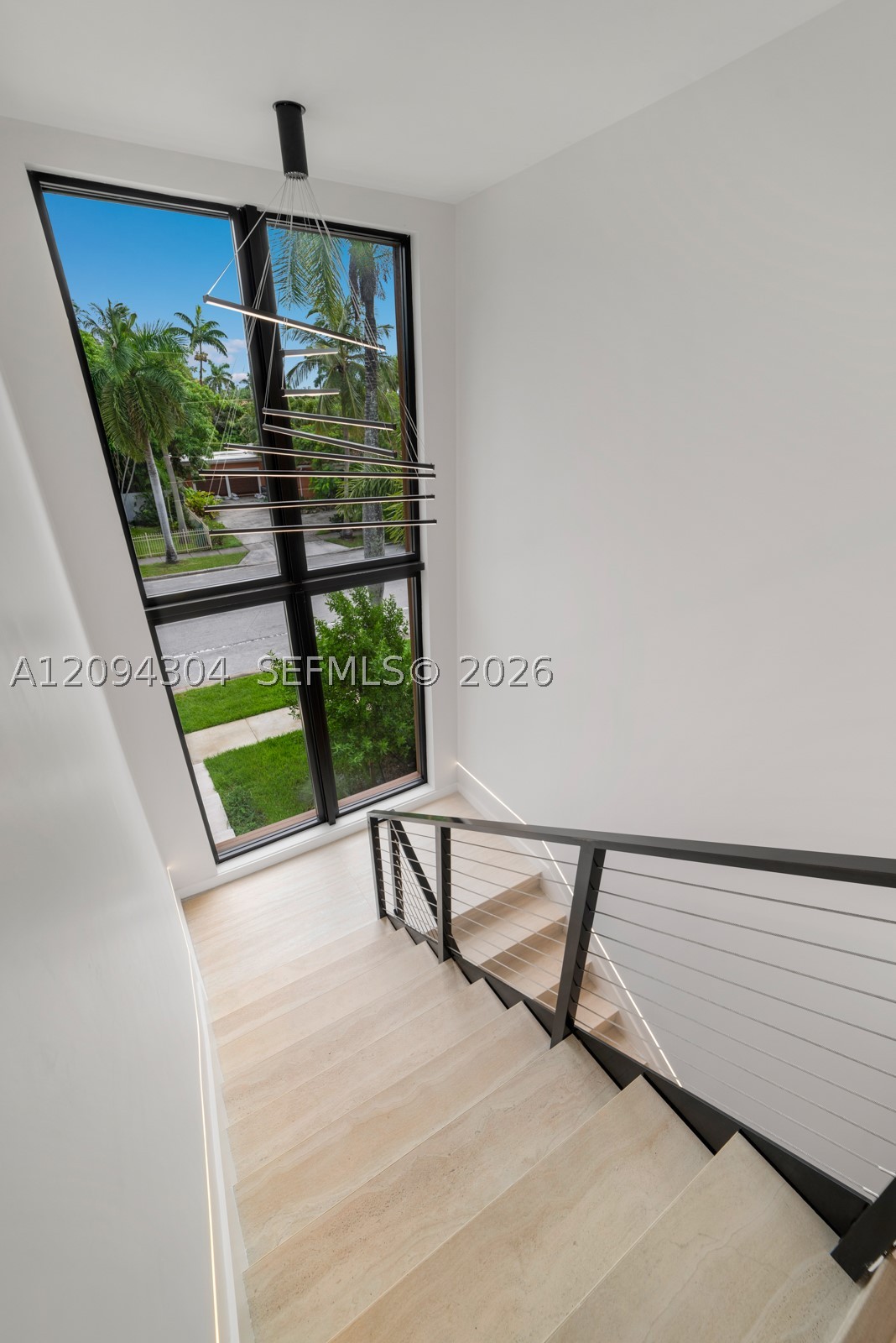 908 Tyler St, Hollywood FL 33019