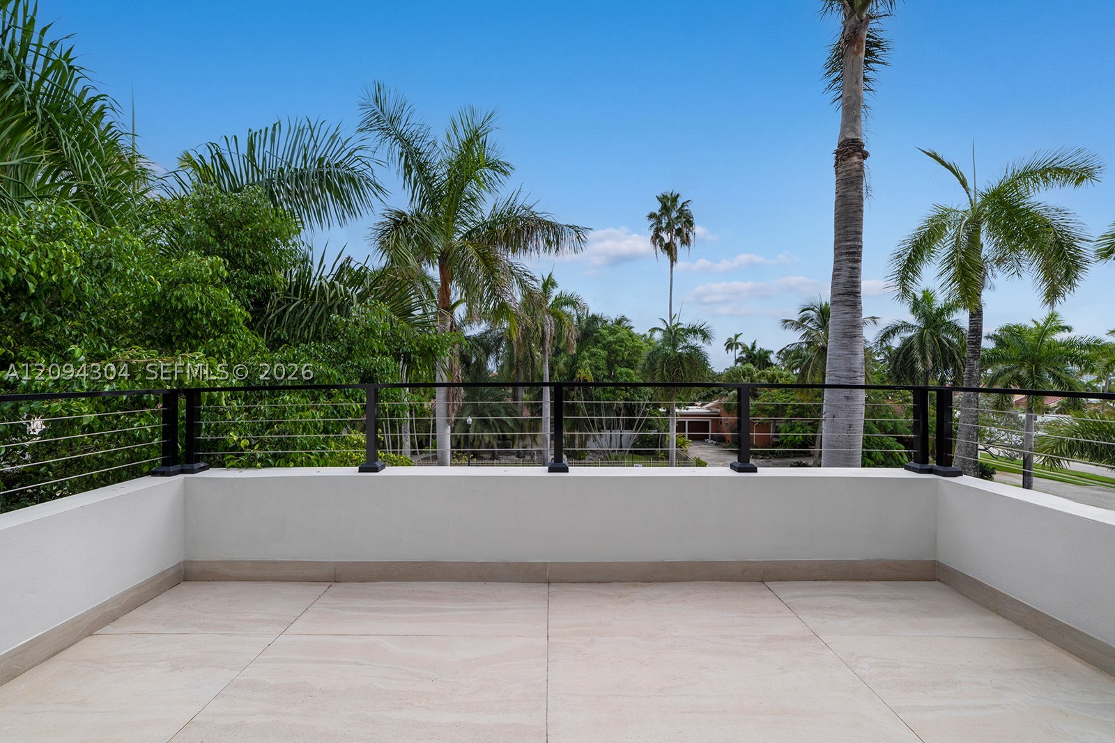 908 Tyler St, Hollywood FL 33019