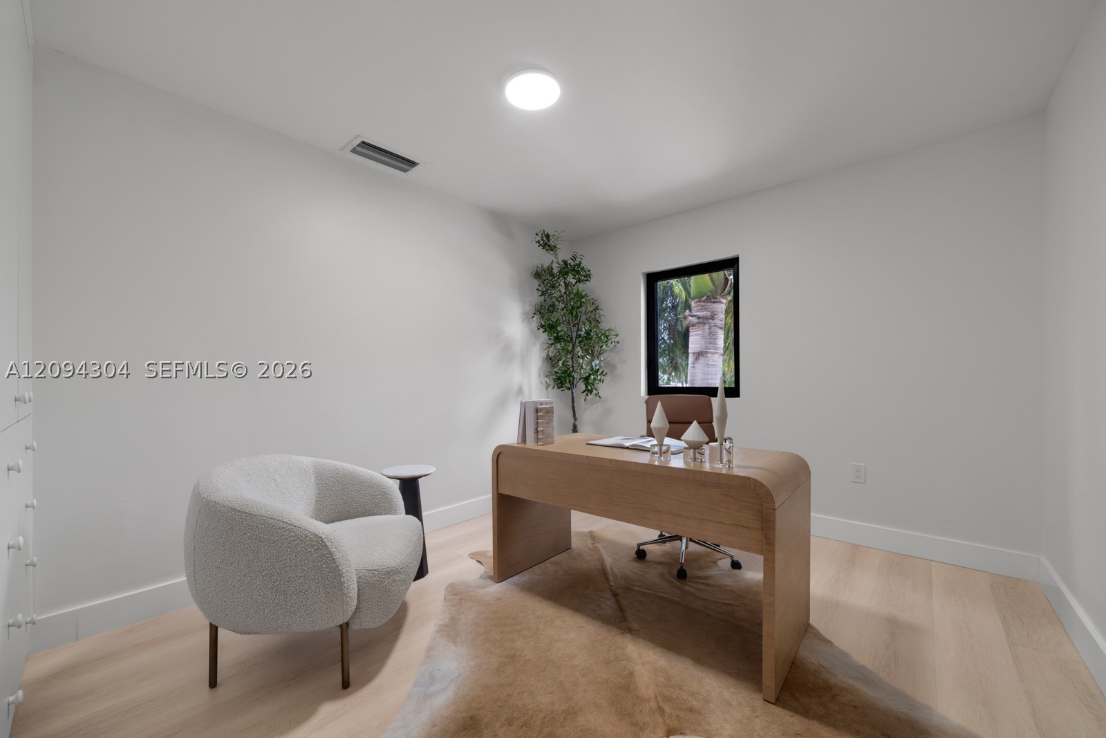 908 Tyler St, Hollywood FL 33019