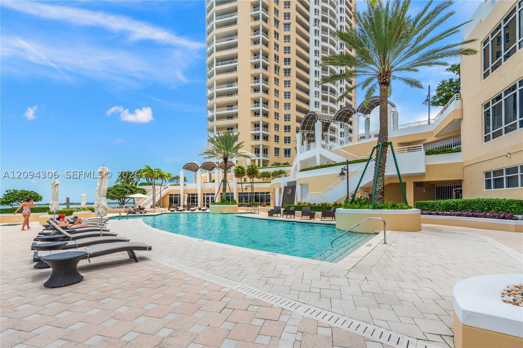 808 Brickell Key Dr #304, Miami FL 33131