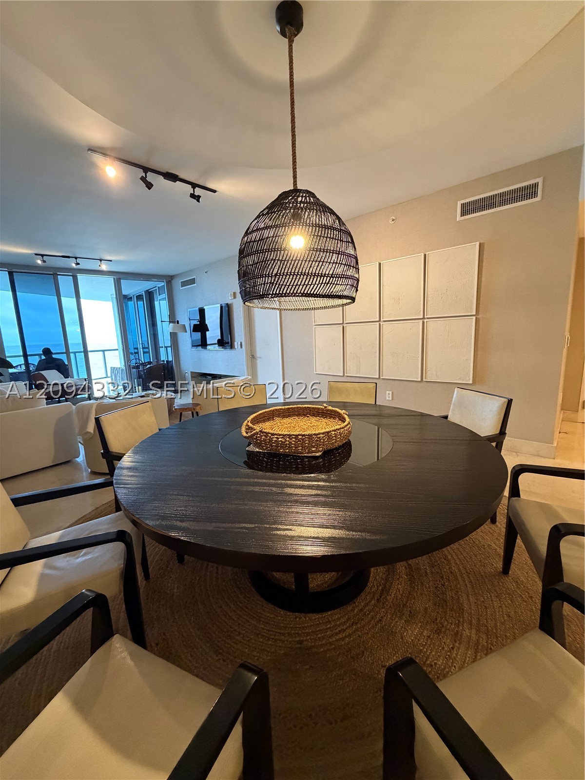 17121 Collins Ave #904, Sunny Isles Beach FL 33160