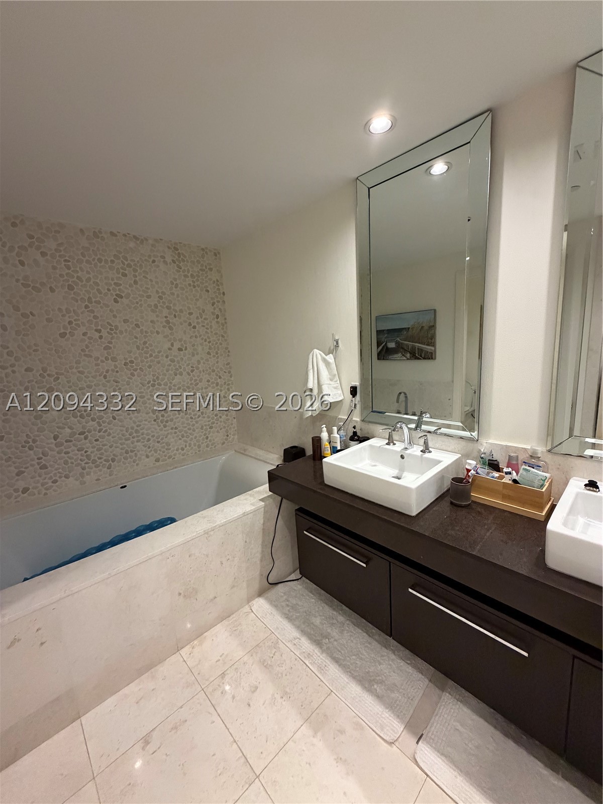 17121 Collins Ave #904, Sunny Isles Beach FL 33160