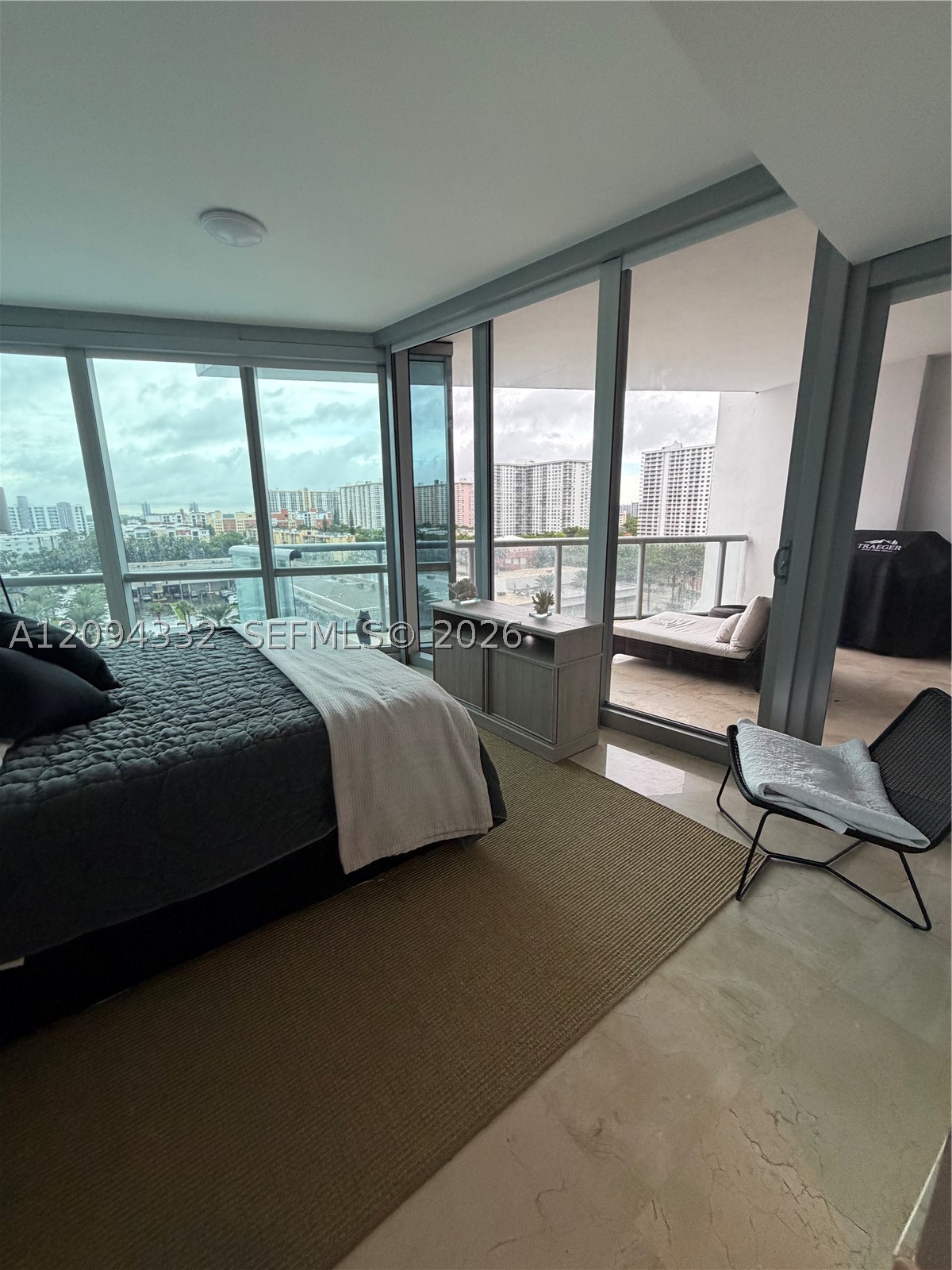 17121 Collins Ave #904, Sunny Isles Beach FL 33160
