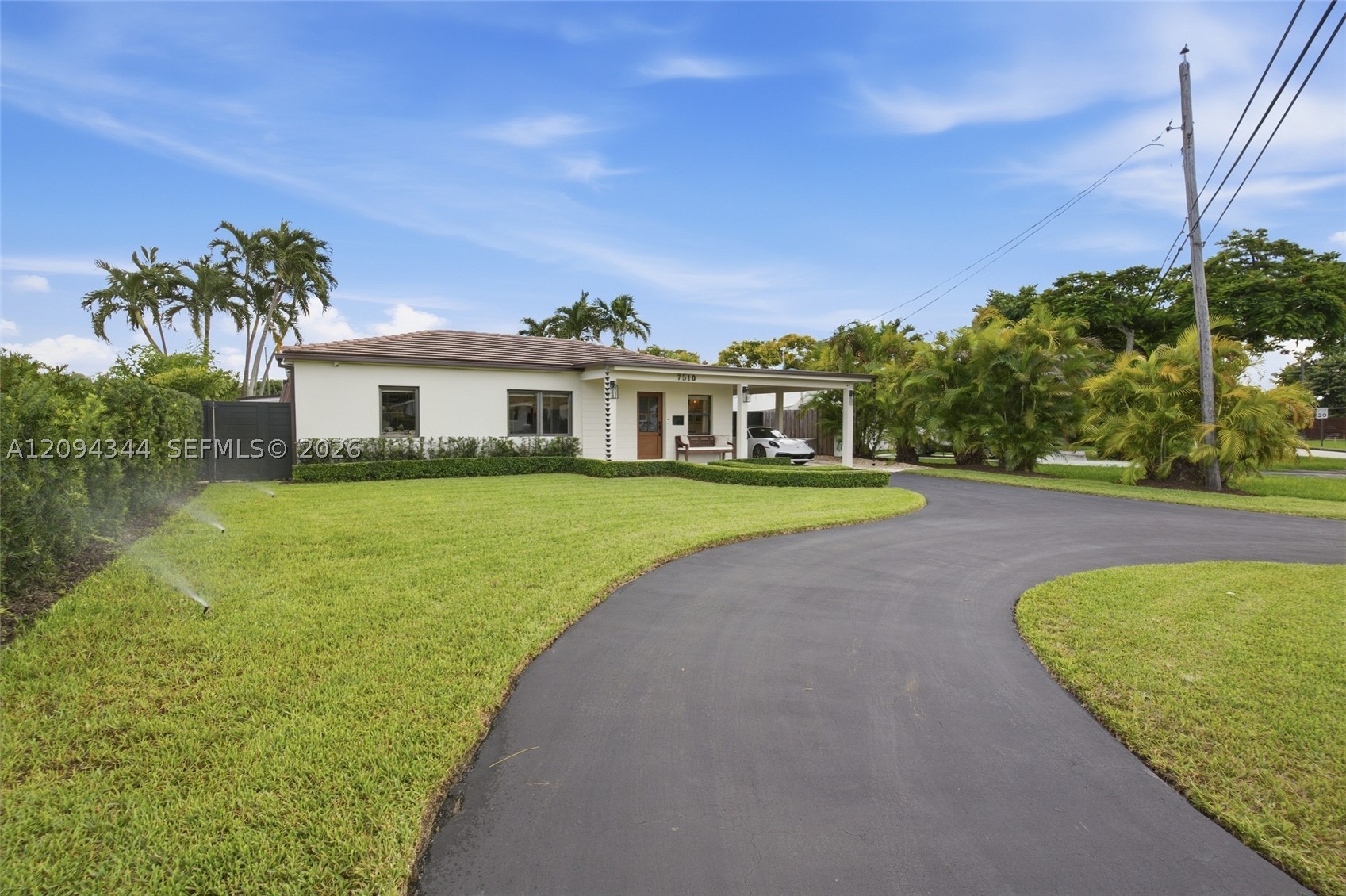 7510 SW 32nd St, Miami FL 33155