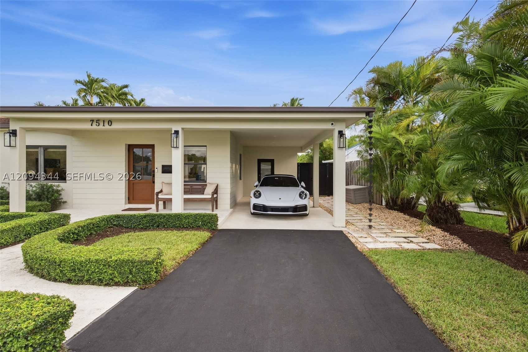 7510 SW 32nd St, Miami FL 33155