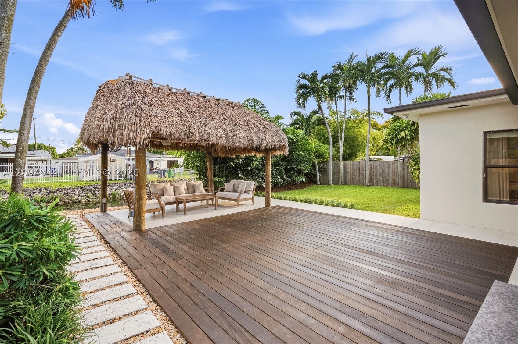 7510 SW 32nd St, Miami FL 33155