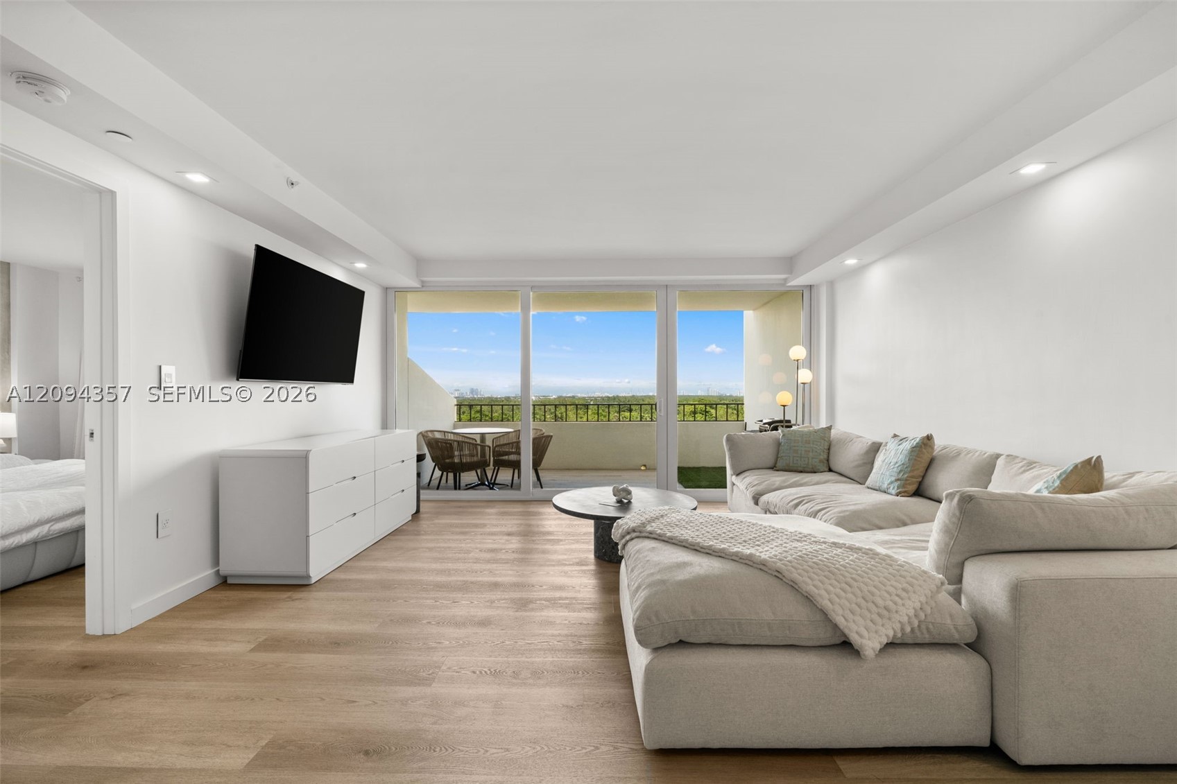 155 Ocean Lane Dr #1002, Key Biscayne FL 33149