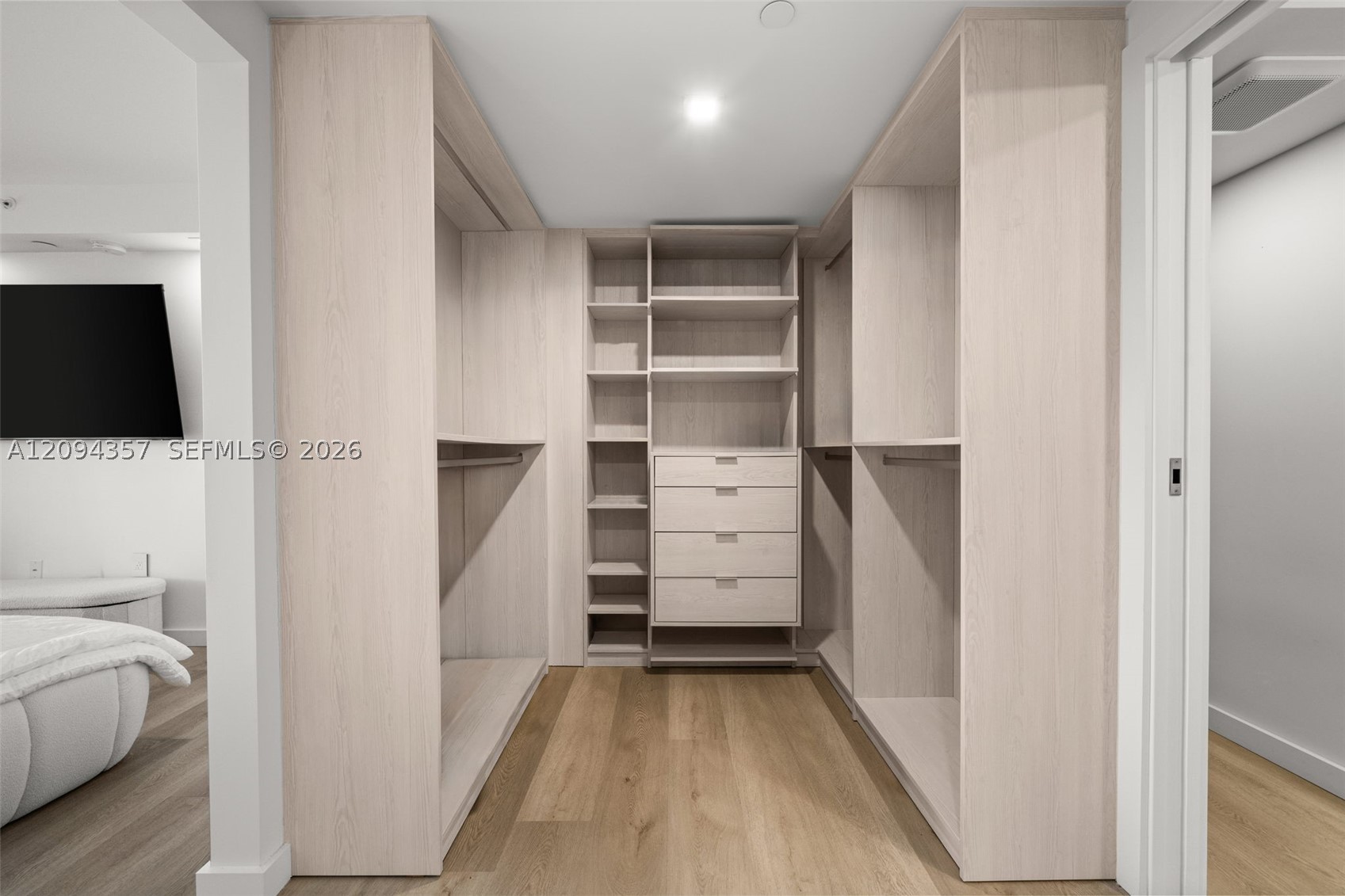155 Ocean Lane Dr #1002, Key Biscayne FL 33149