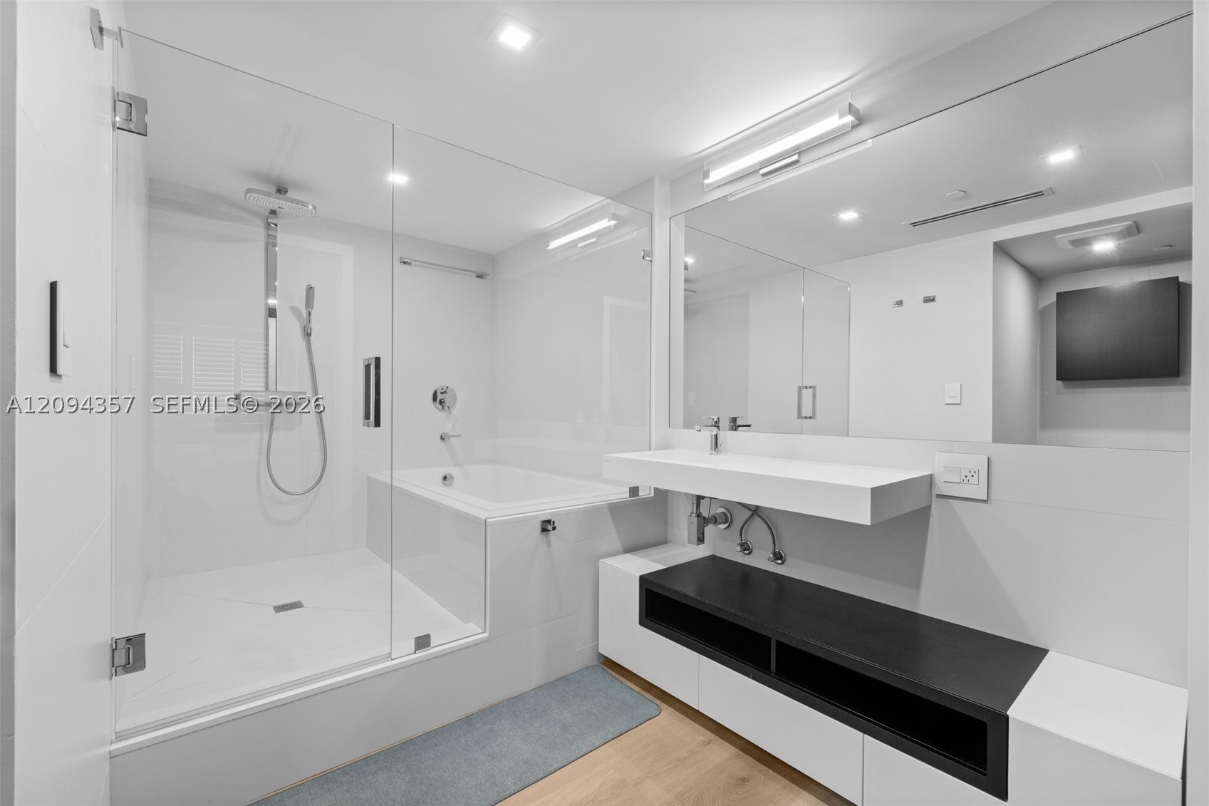 155 Ocean Lane Dr #1002, Key Biscayne FL 33149