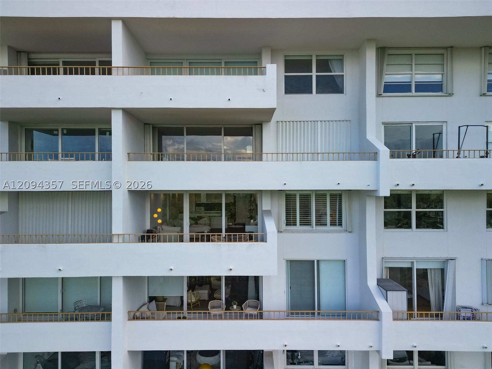 155 Ocean Lane Dr #1002, Key Biscayne FL 33149
