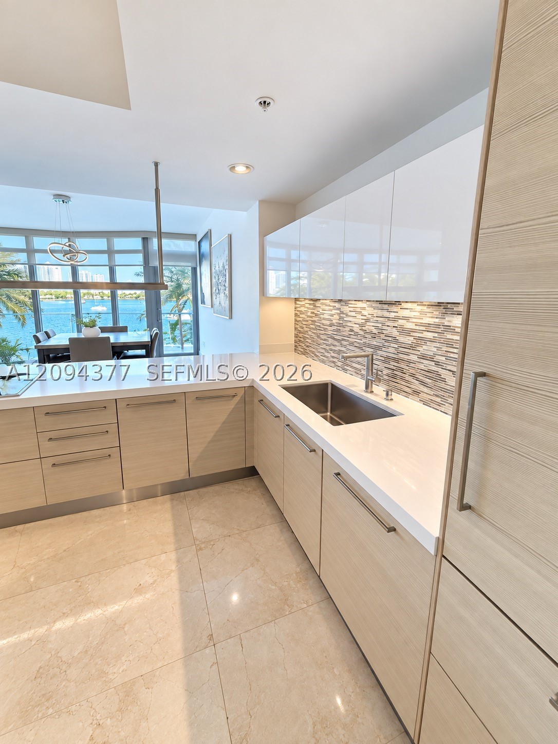 17301 Biscayne Blvd #211, North Miami Beach FL 33160