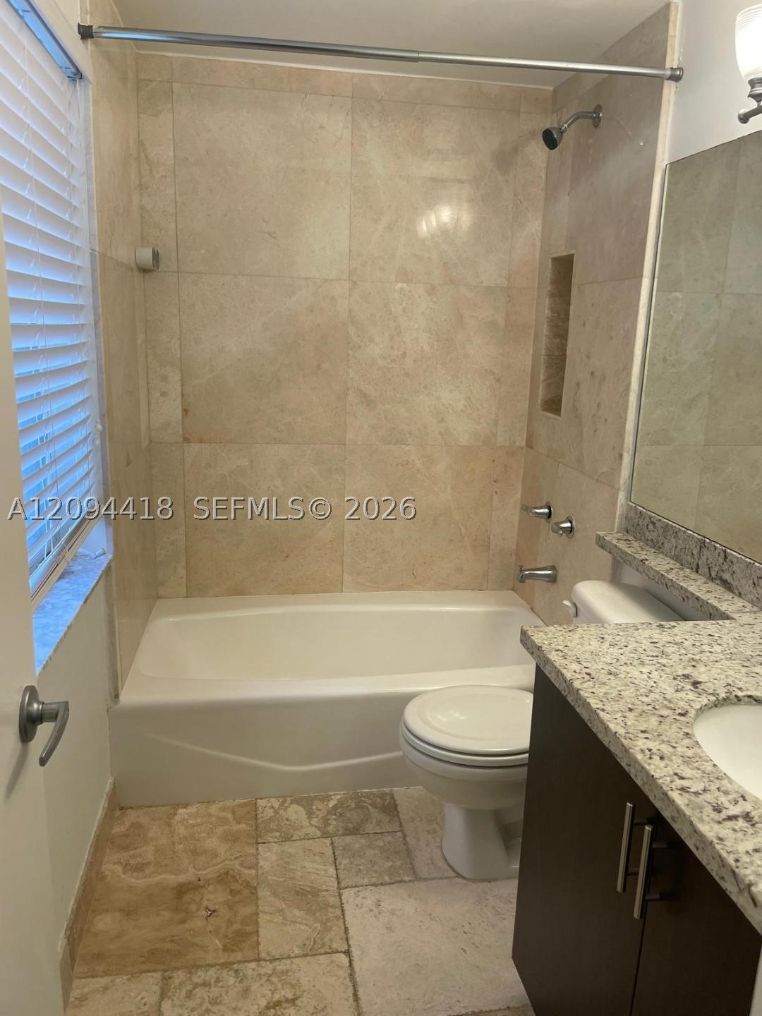 261 Navarre Ave #C-4, Coral Gables FL 33134