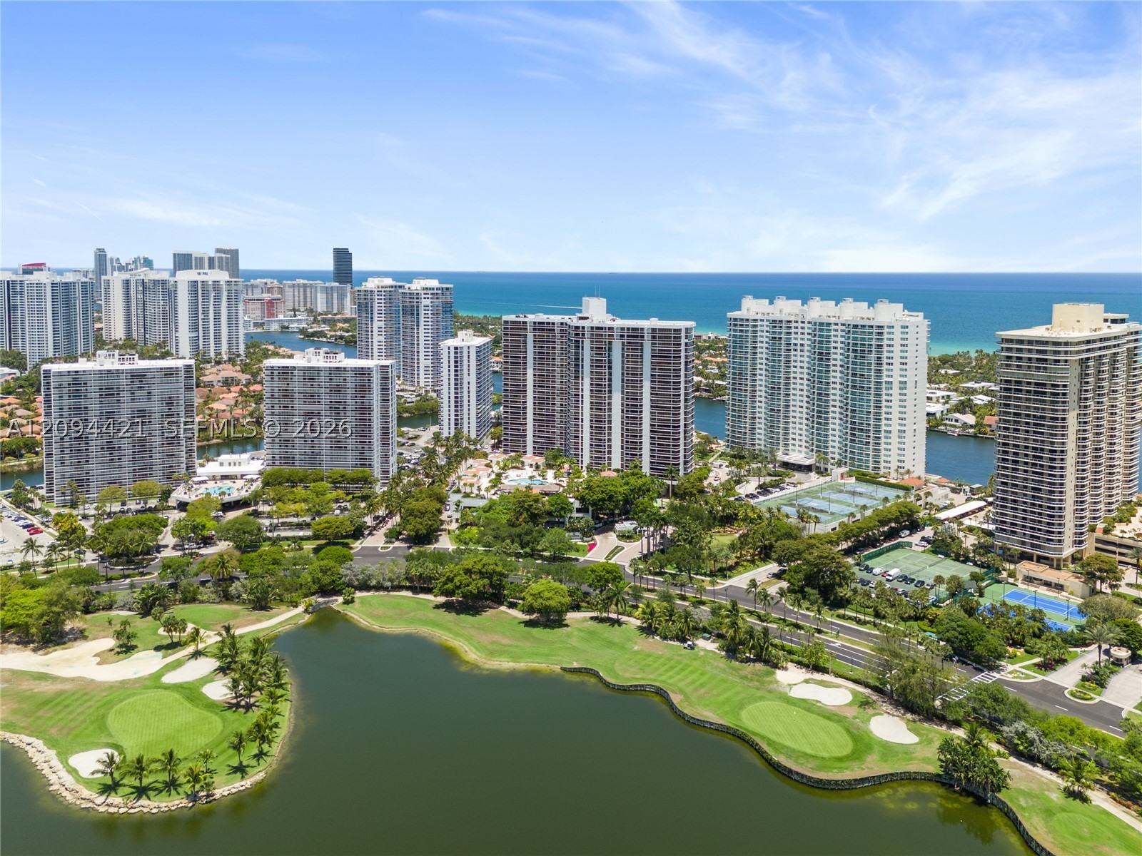 20281 E Country Club Dr #403, Aventura FL 33180