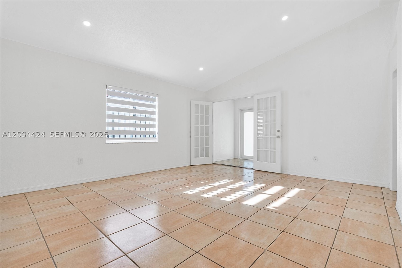 10124 NW 127th Ter, Hialeah Gardens FL 33018