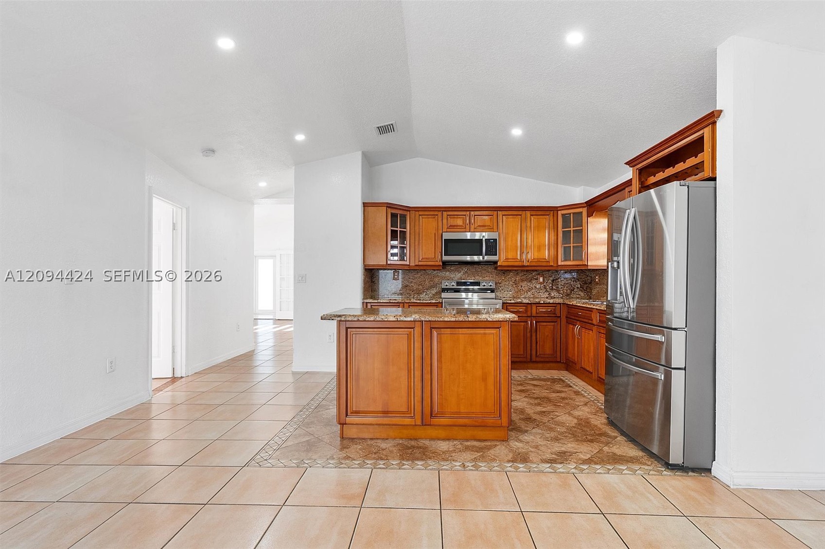 10124 NW 127th Ter, Hialeah Gardens FL 33018
