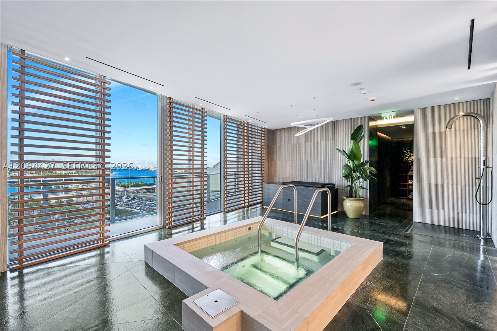 1400 Biscayne Blvd #2502, Miami FL 33132