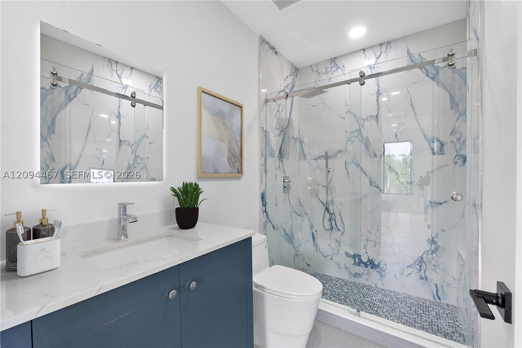 350 Circle Dr, Pompano Beach FL 33062