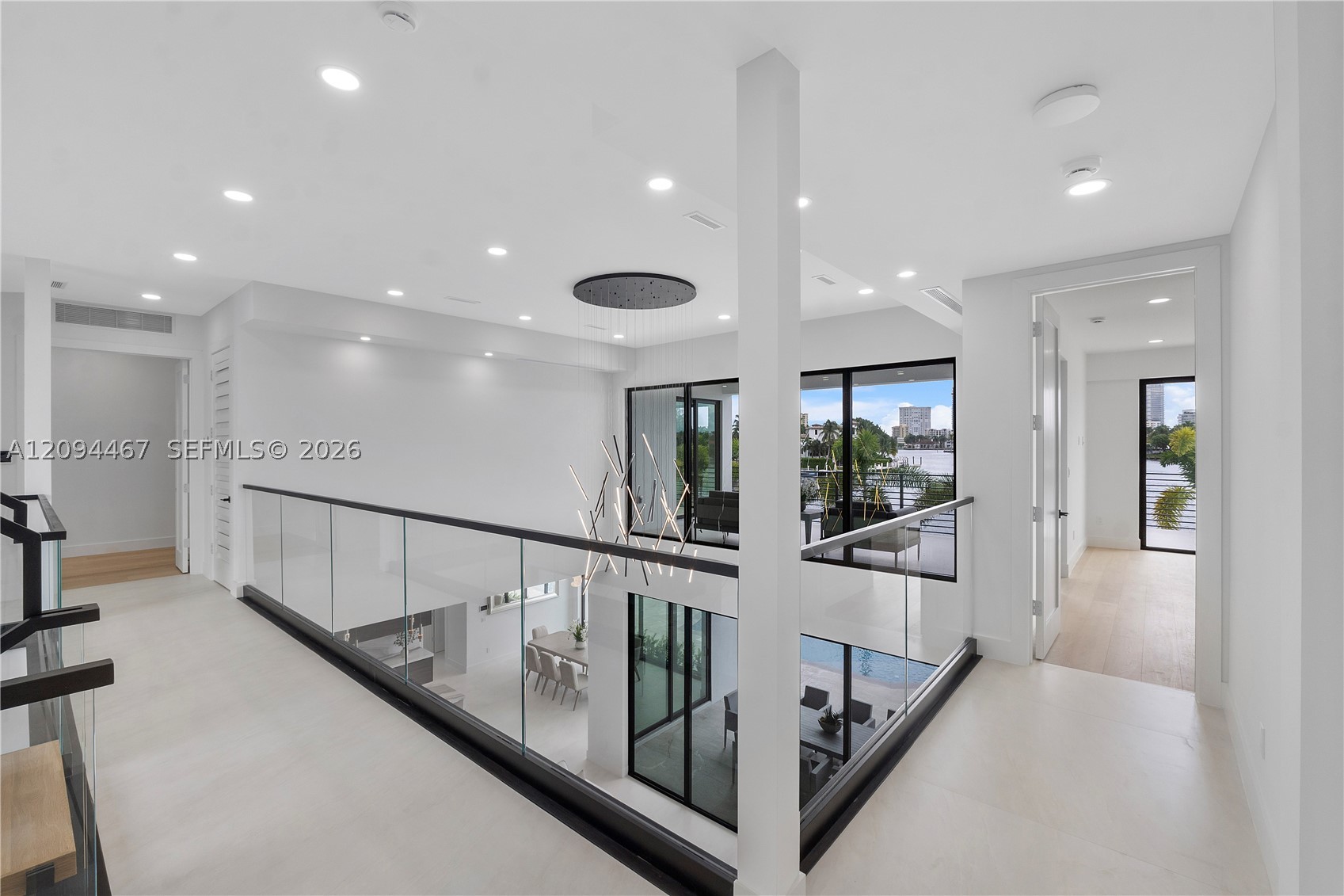 350 Circle Dr, Pompano Beach FL 33062
