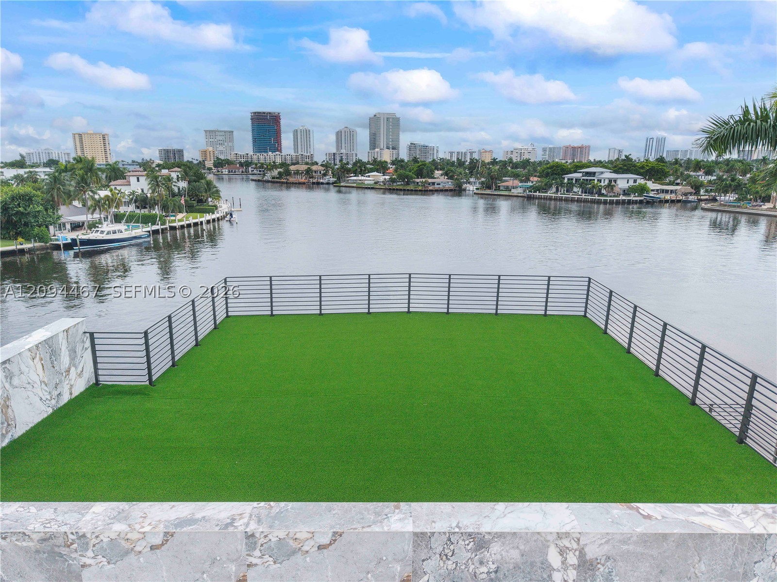 350 Circle Dr, Pompano Beach FL 33062