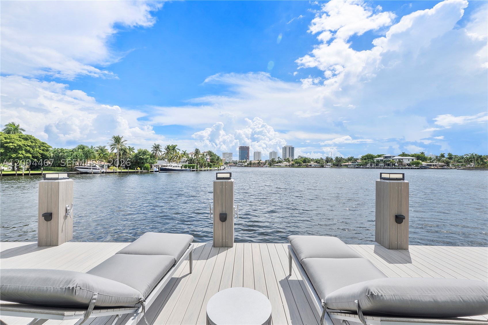 350 Circle Dr, Pompano Beach FL 33062