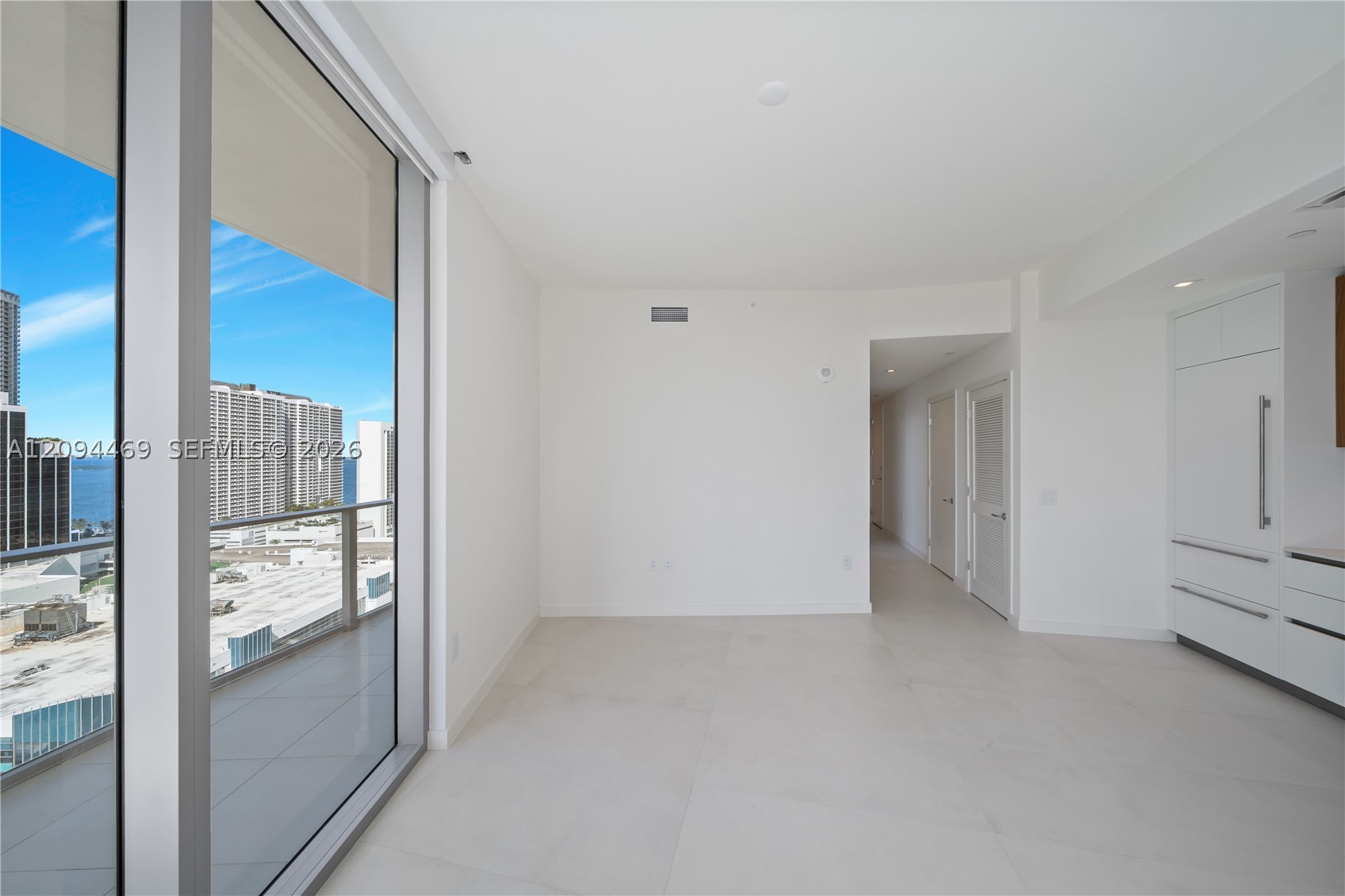 1400 Biscayne Blvd #2107, Miami FL 33132