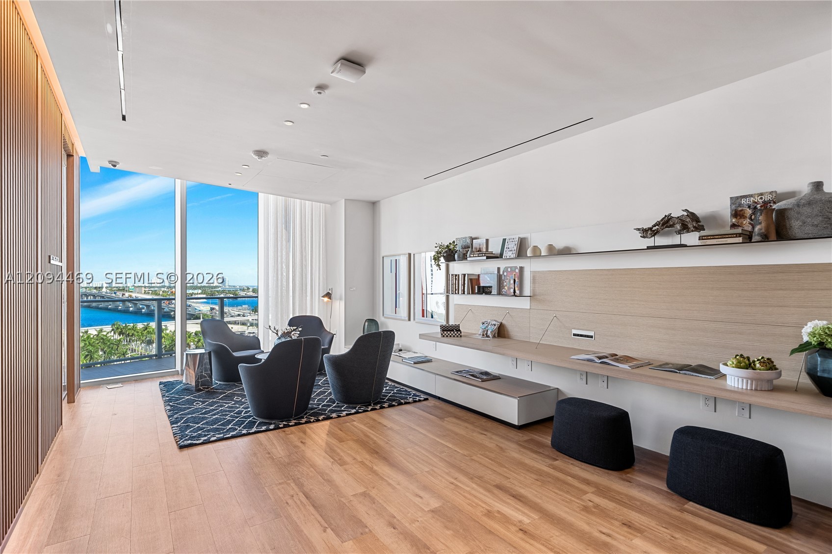 1400 Biscayne Blvd #2107, Miami FL 33132