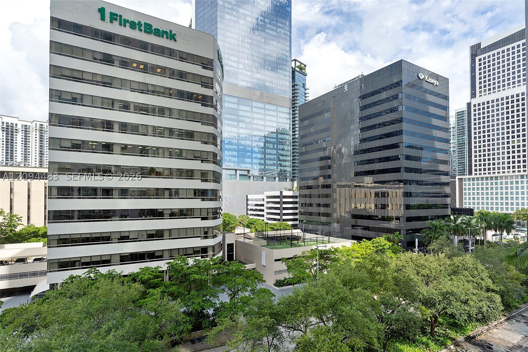 951 Brickell Ave #605, Miami FL 33131