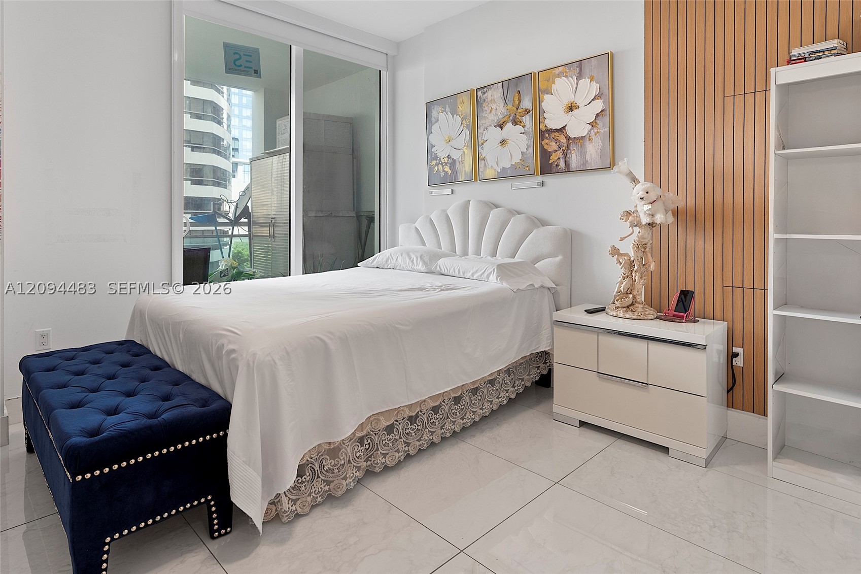 951 Brickell Ave #605, Miami FL 33131
