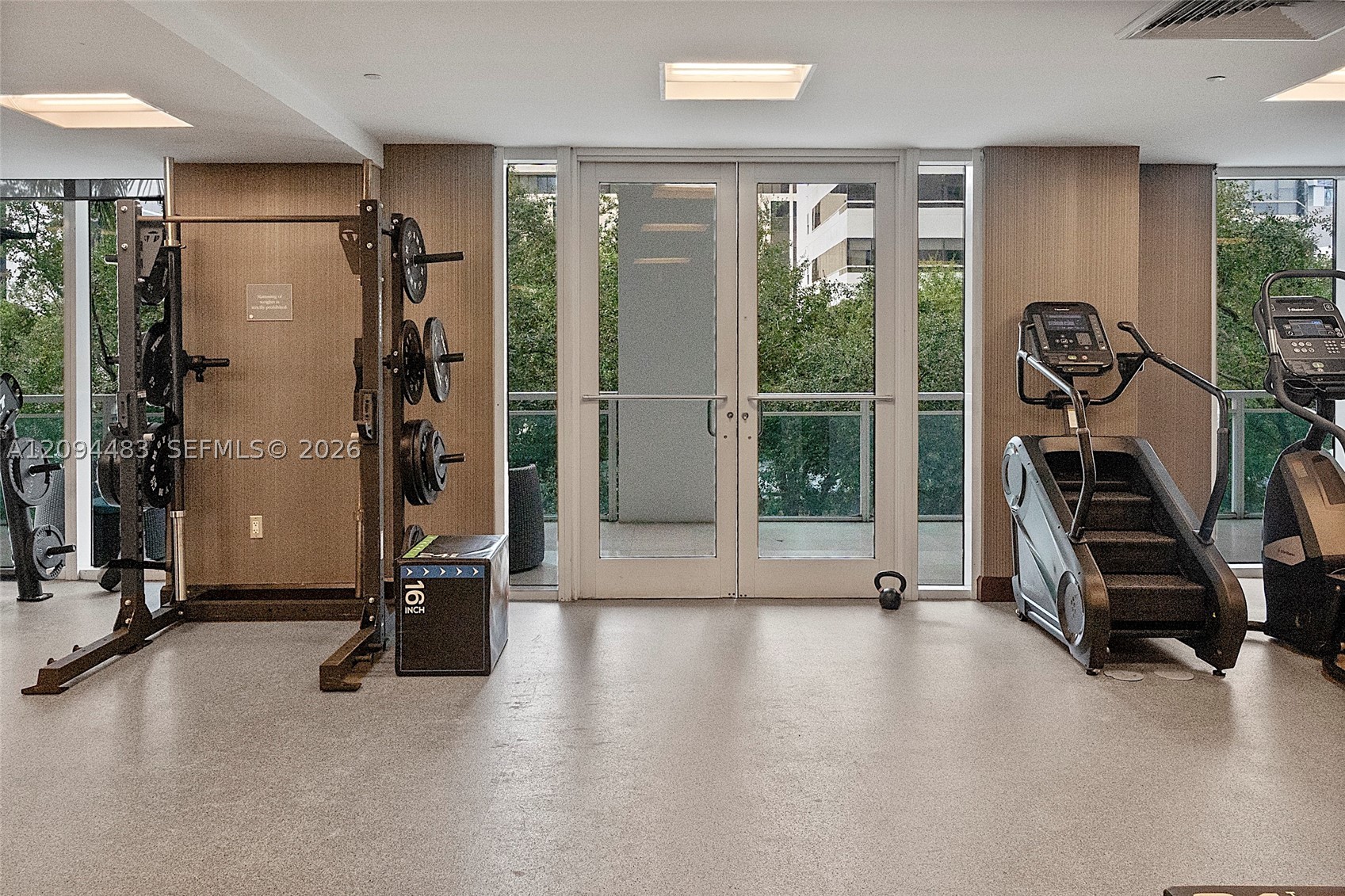 951 Brickell Ave #605, Miami FL 33131