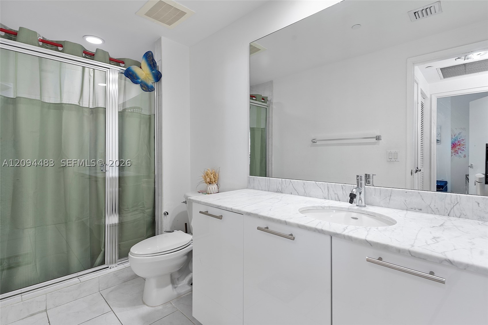 951 Brickell Ave #605, Miami FL 33131