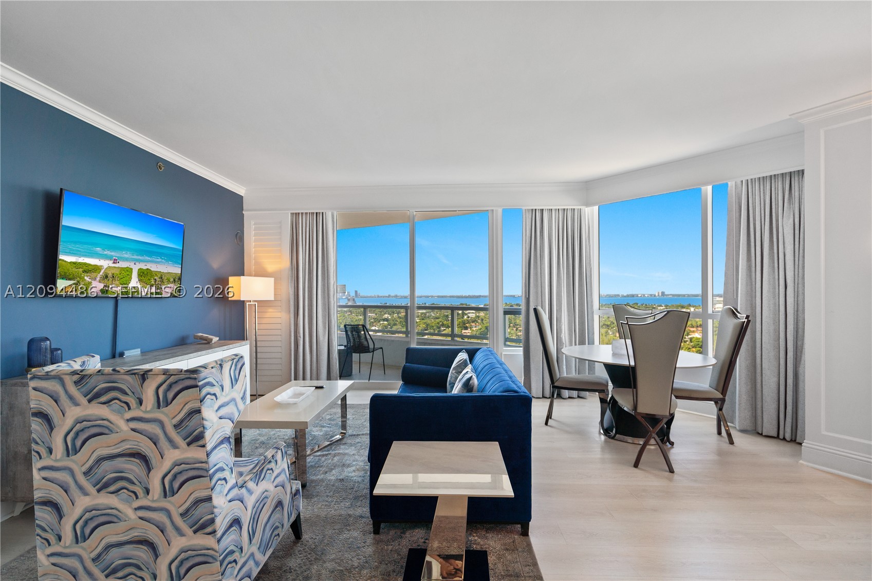 4401 Collins Ave #1815, Miami Beach FL 33140