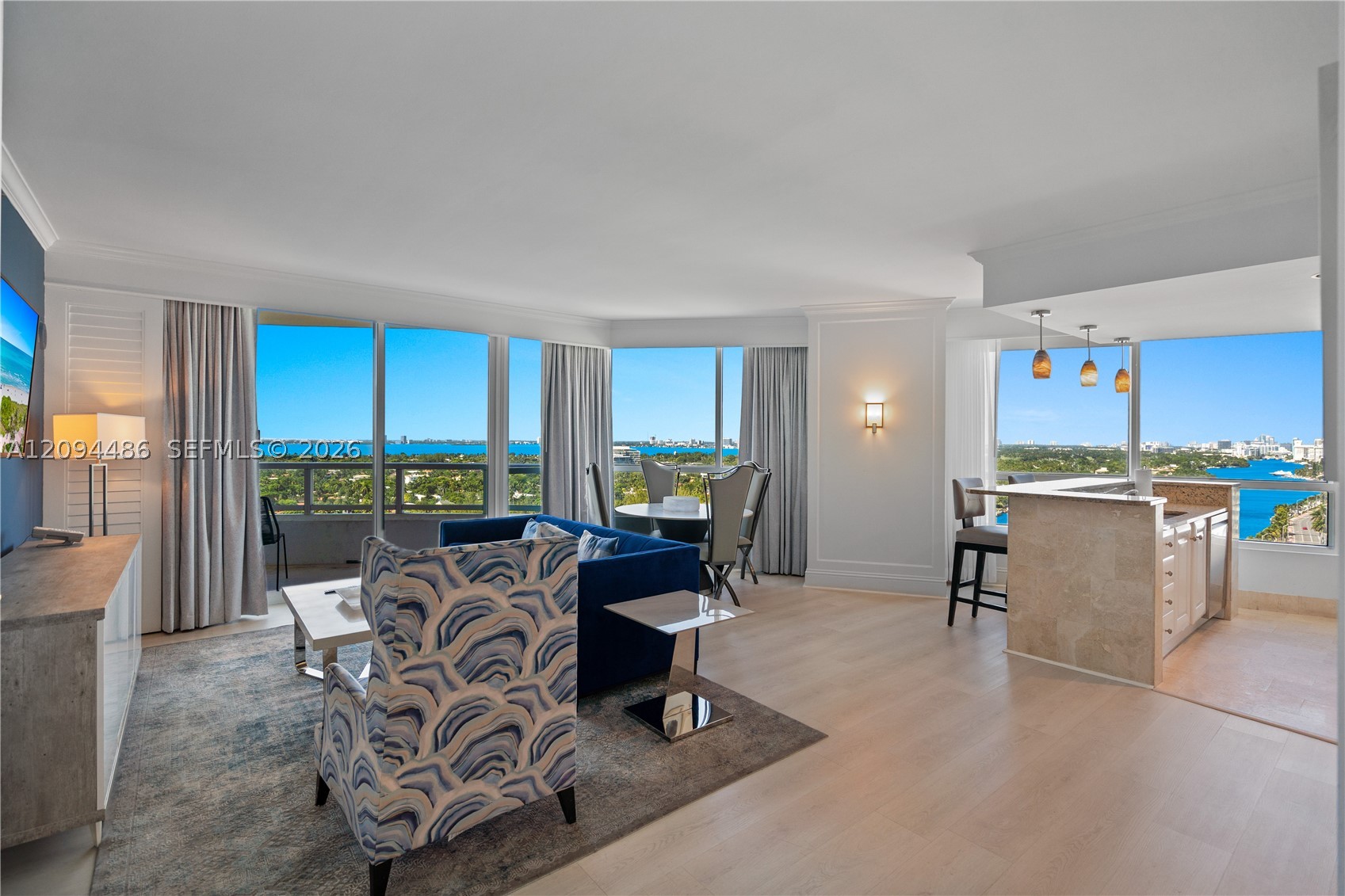 4401 Collins Ave #1815, Miami Beach FL 33140