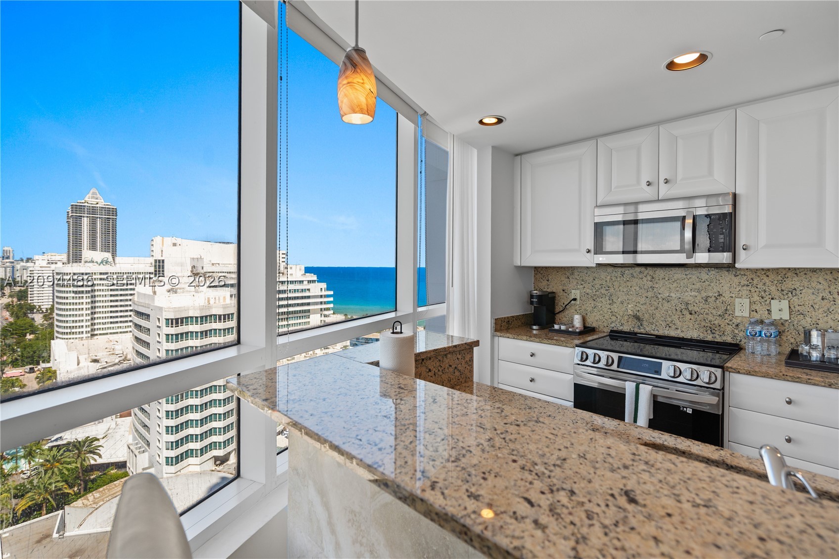 4401 Collins Ave #1815, Miami Beach FL 33140