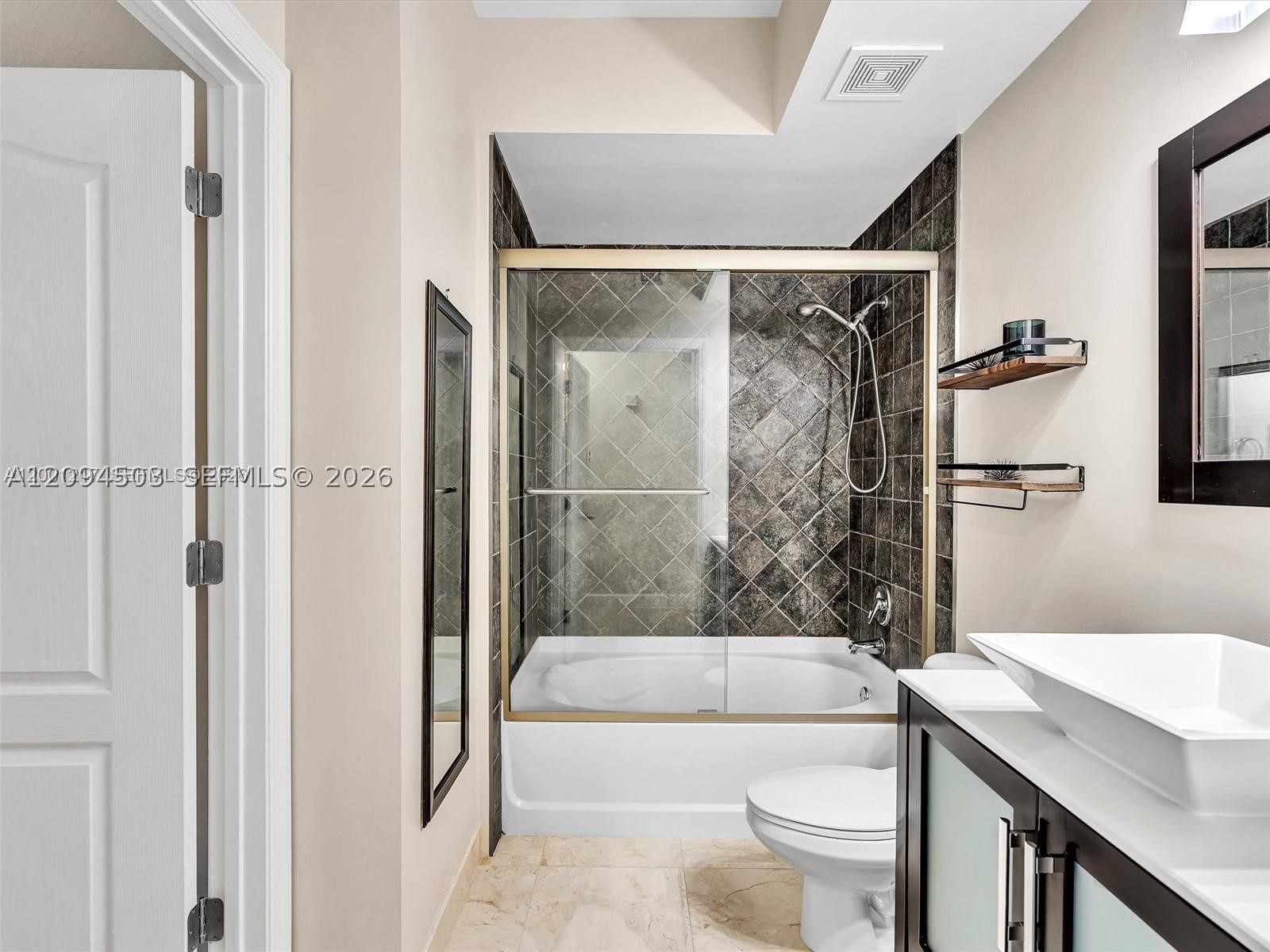 6001 SW 70th St #313, South Miami FL 33143