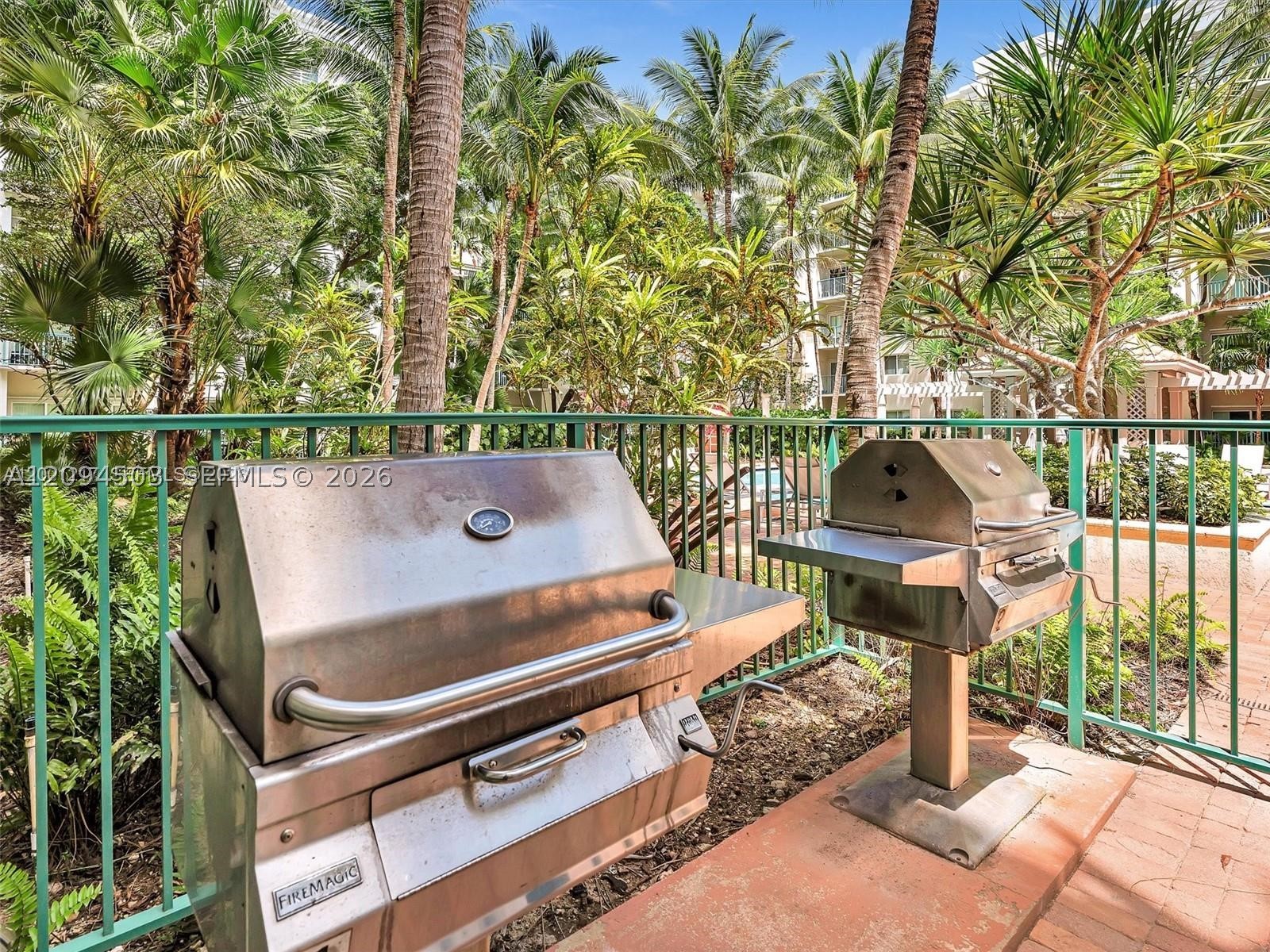 6001 SW 70th St #313, South Miami FL 33143