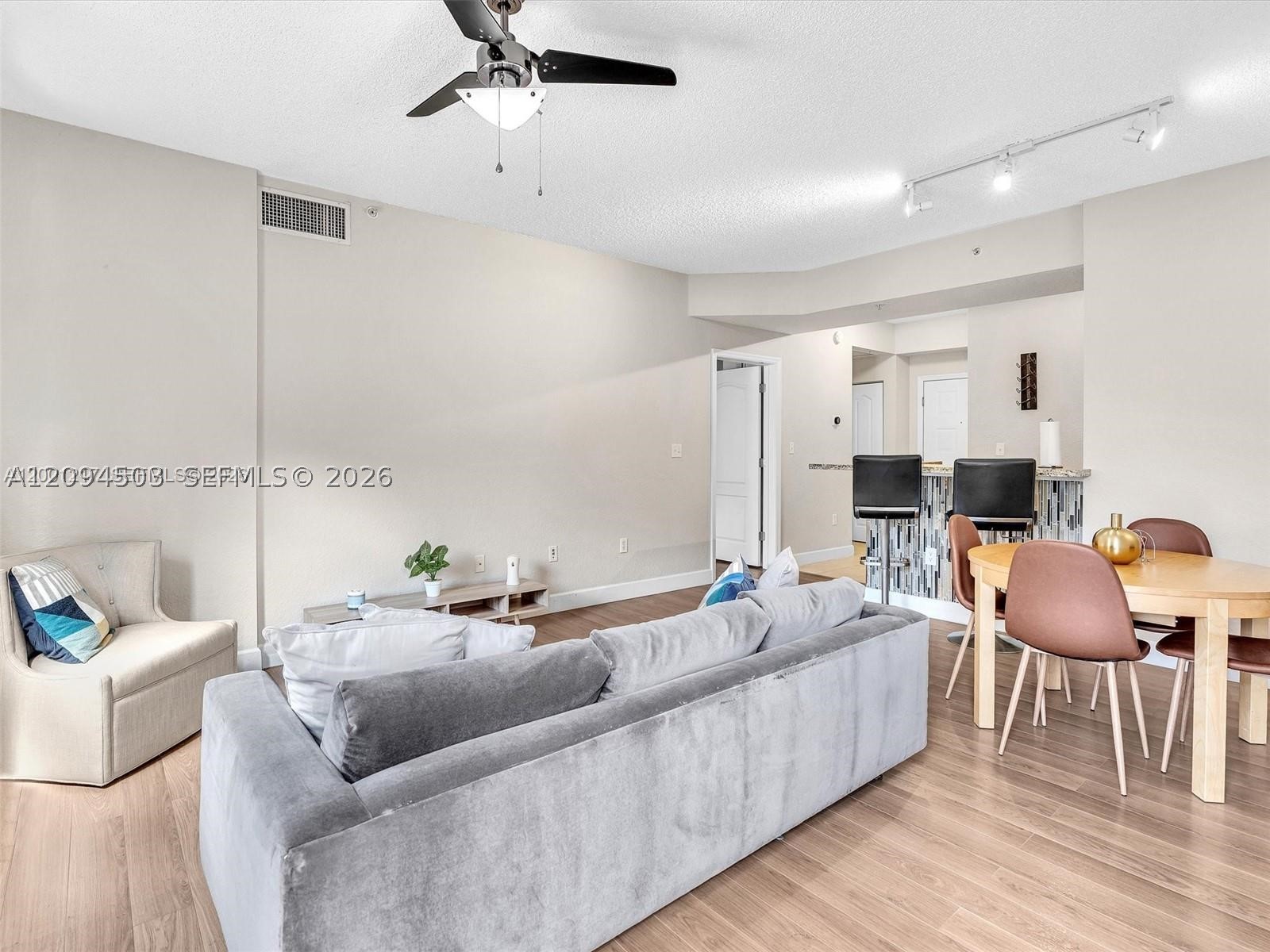 6001 SW 70th St #313, South Miami FL 33143