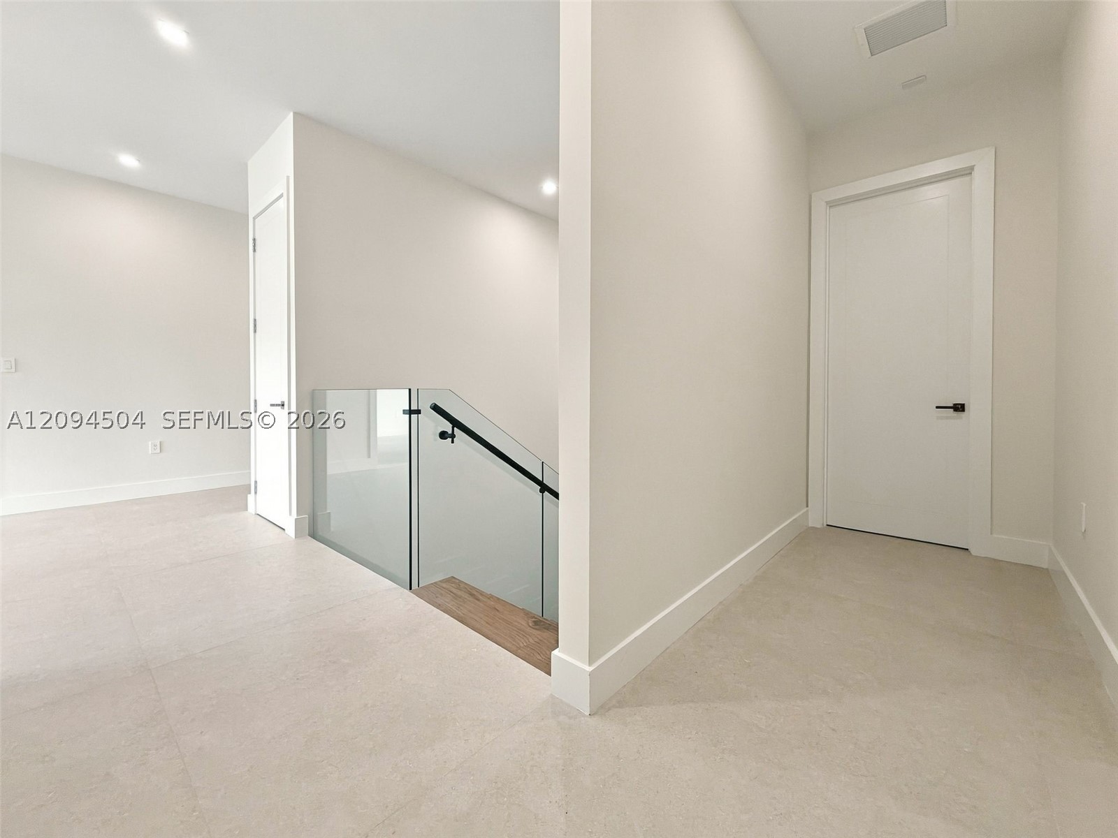 6255 SW 69th St, South Miami FL 33143