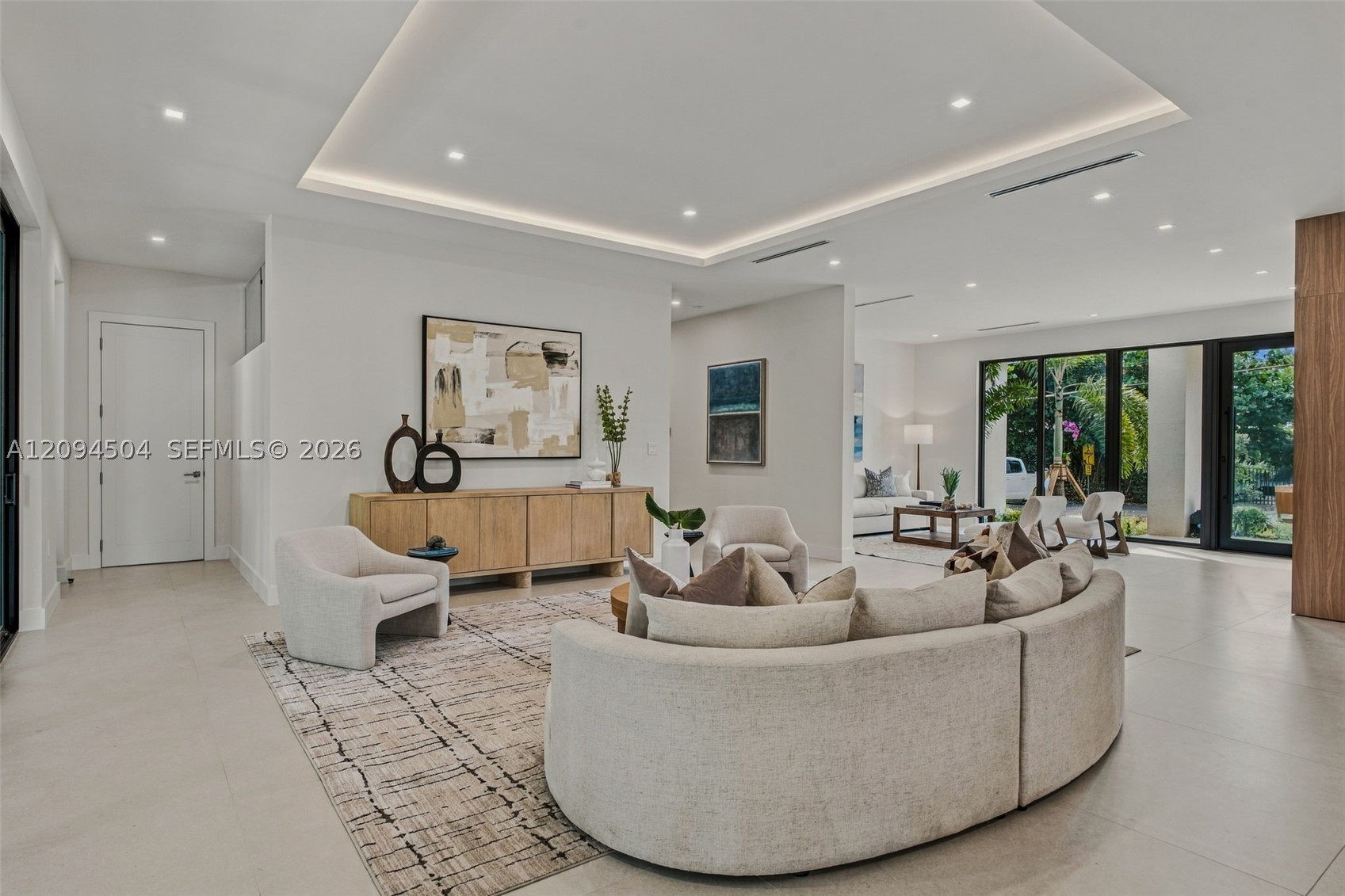 6255 SW 69th St, South Miami FL 33143