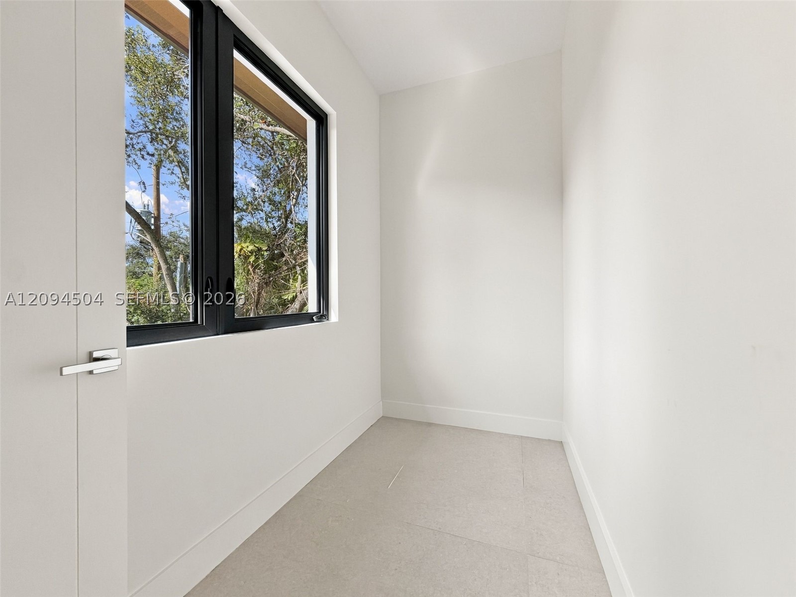 6255 SW 69th St, South Miami FL 33143