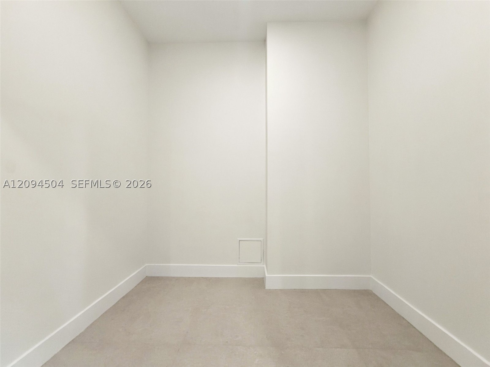 6255 SW 69th St, South Miami FL 33143