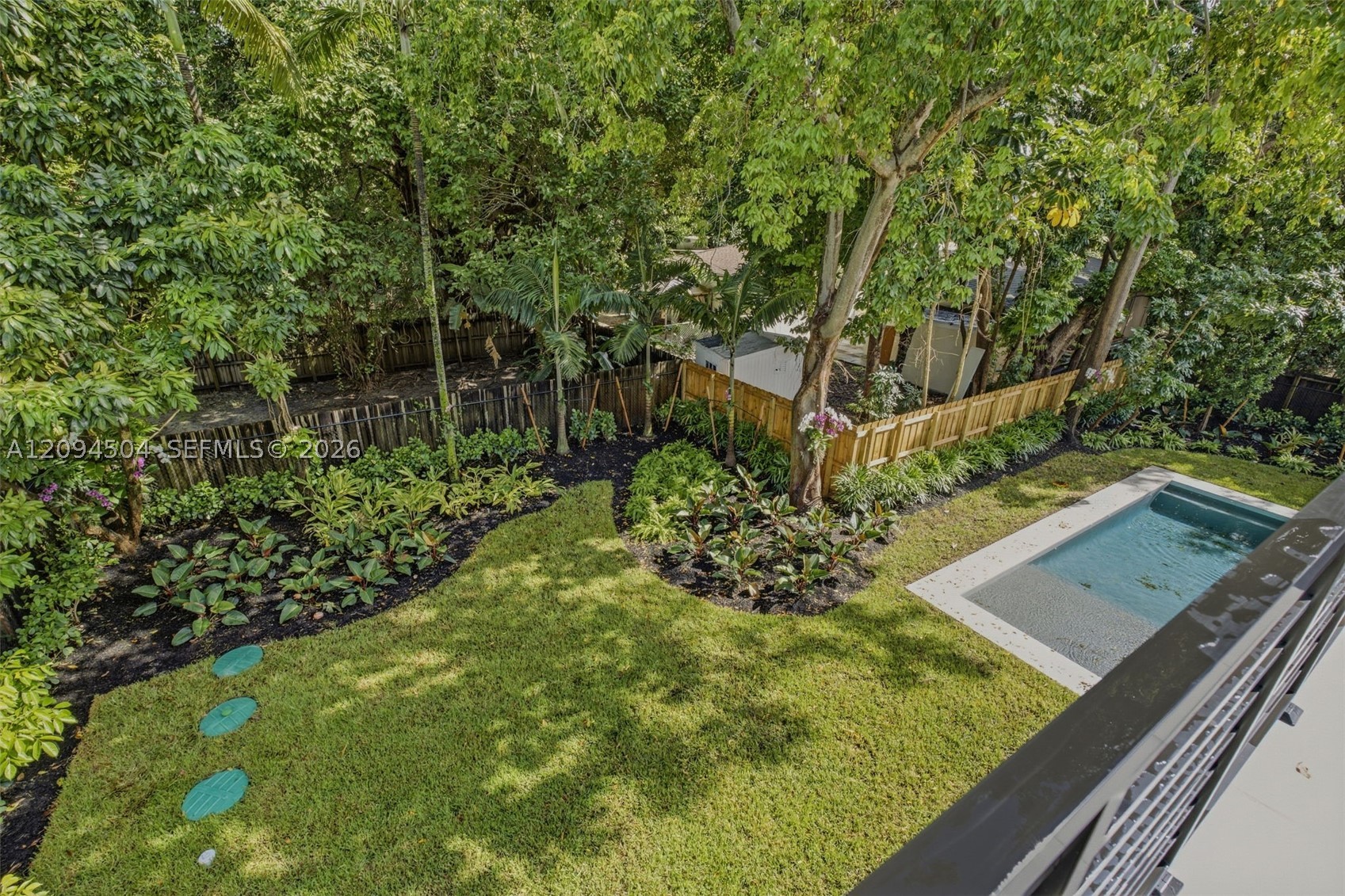 6255 SW 69th St, South Miami FL 33143