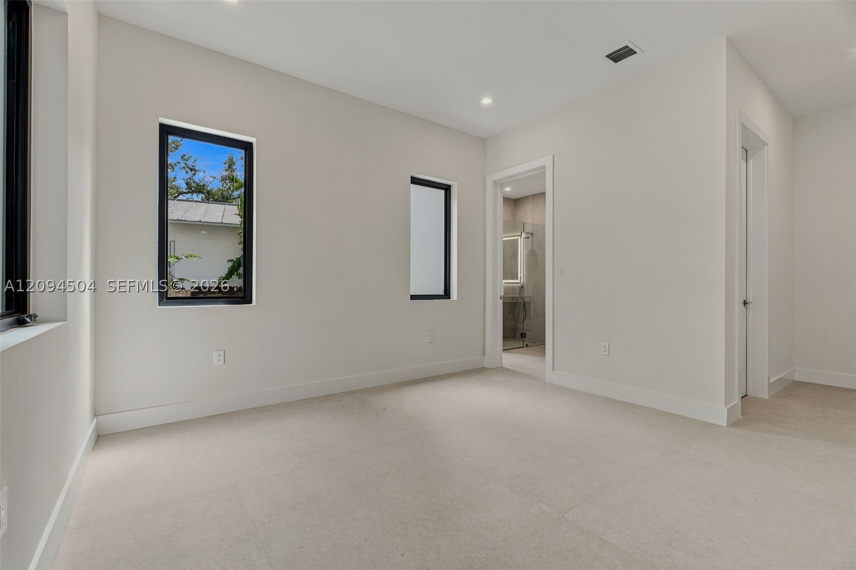6255 SW 69th St, South Miami FL 33143