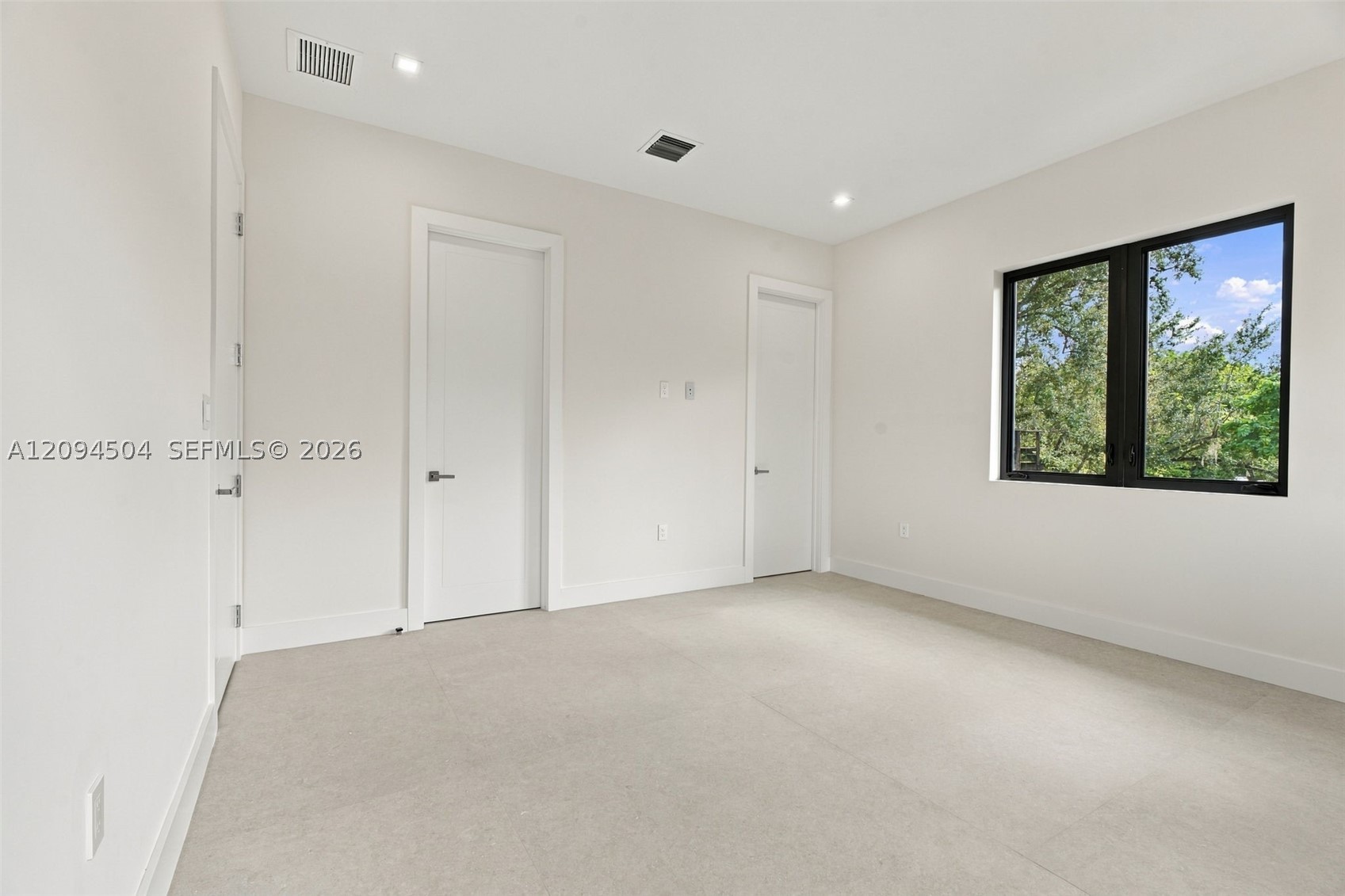 6255 SW 69th St, South Miami FL 33143