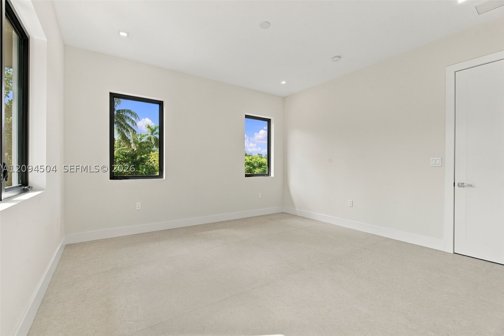 6255 SW 69th St, South Miami FL 33143