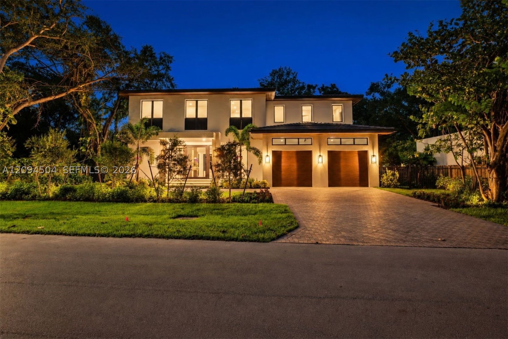 6255 SW 69th St, South Miami FL 33143