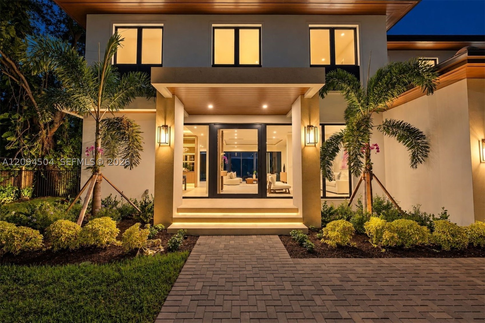 6255 SW 69th St, South Miami FL 33143