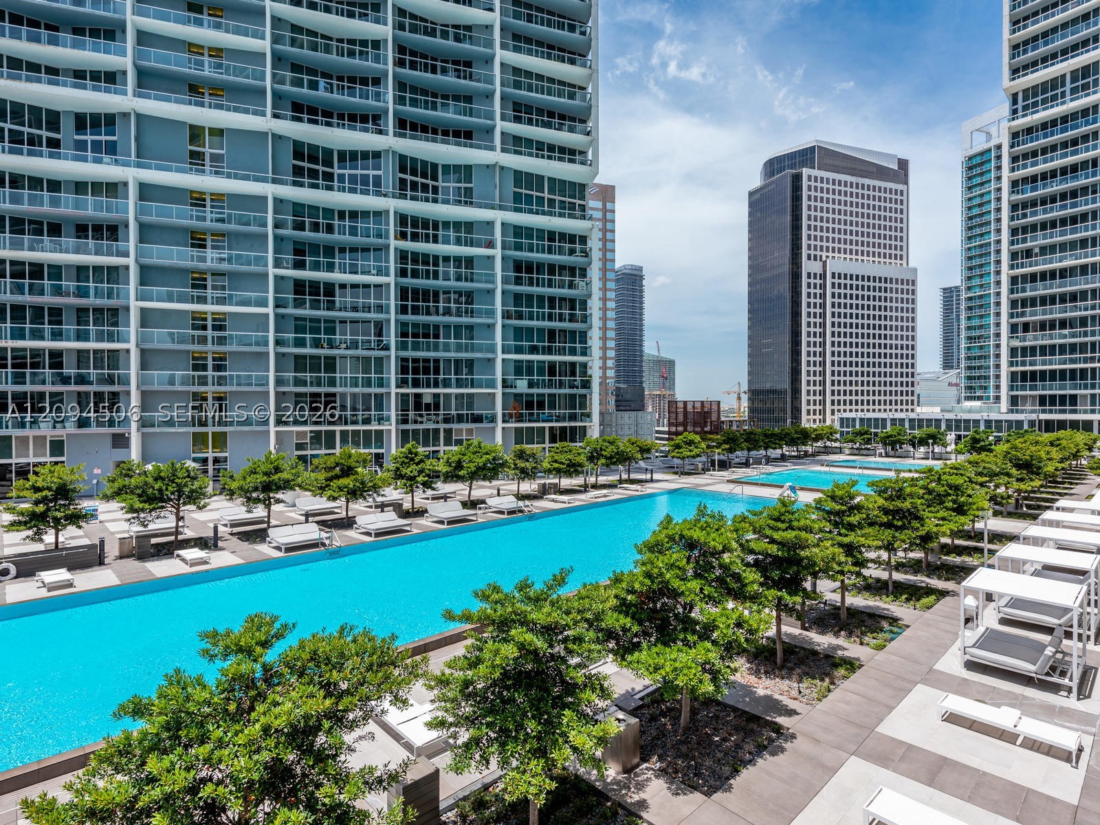 475 Brickell Ave #2114, Miami FL 33131