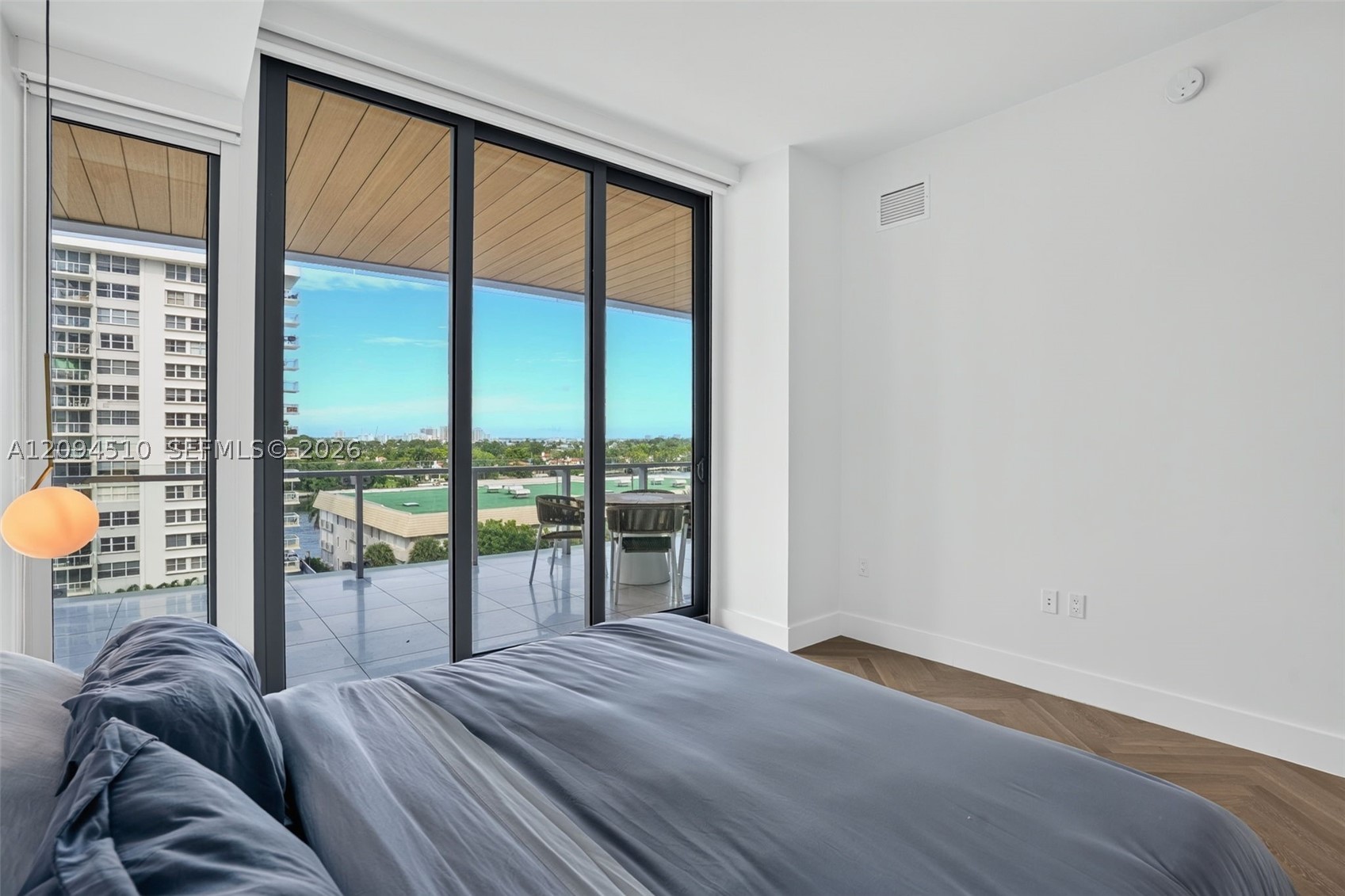 5775 Collins Ave #705, Miami Beach FL 33140